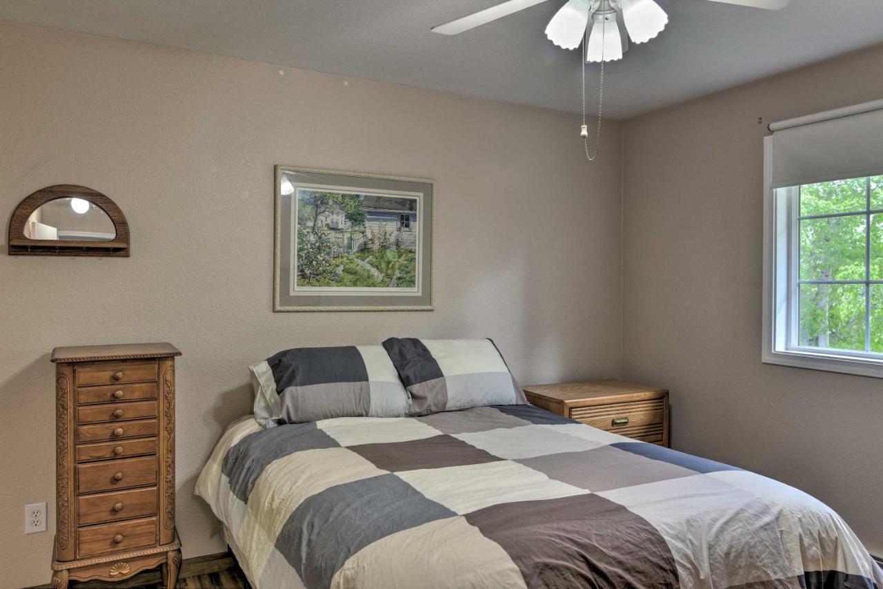 Villa Pet Friendly Anchorage Retreat with Deck&Yard Exterior foto